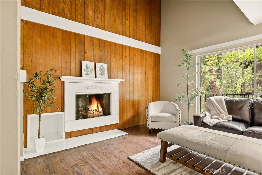 Lake Arrowhead, CA 92352,966 Willow Creek RD #9