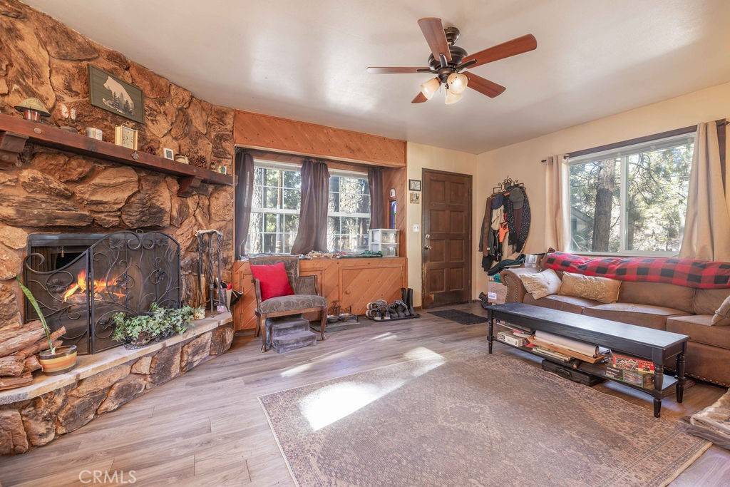 Sugarloaf, CA 92386,249 Los Angeles AVE