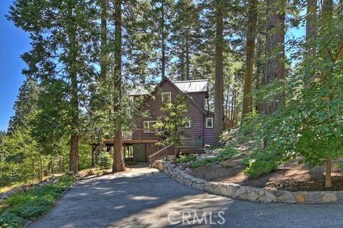 Lake Arrowhead, CA 92352,799 Crest Estates DR