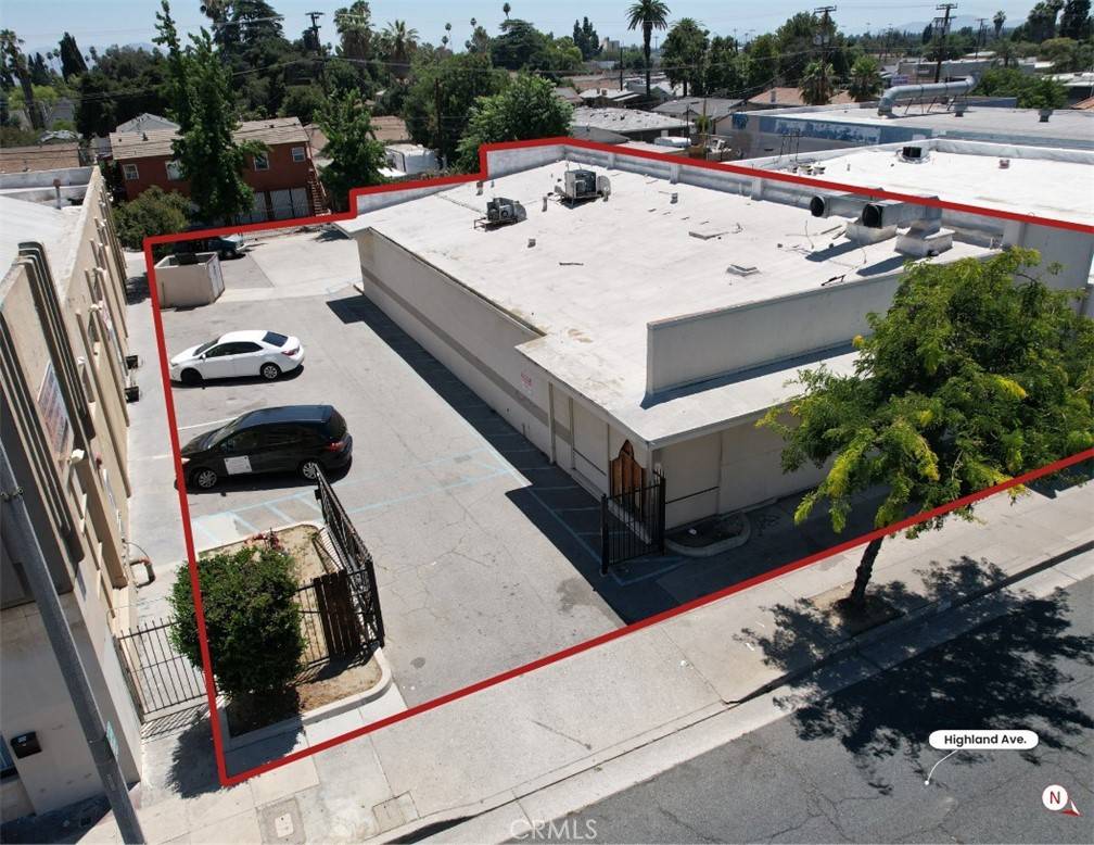 San Bernardino, CA 92405,445 W Highland AVE