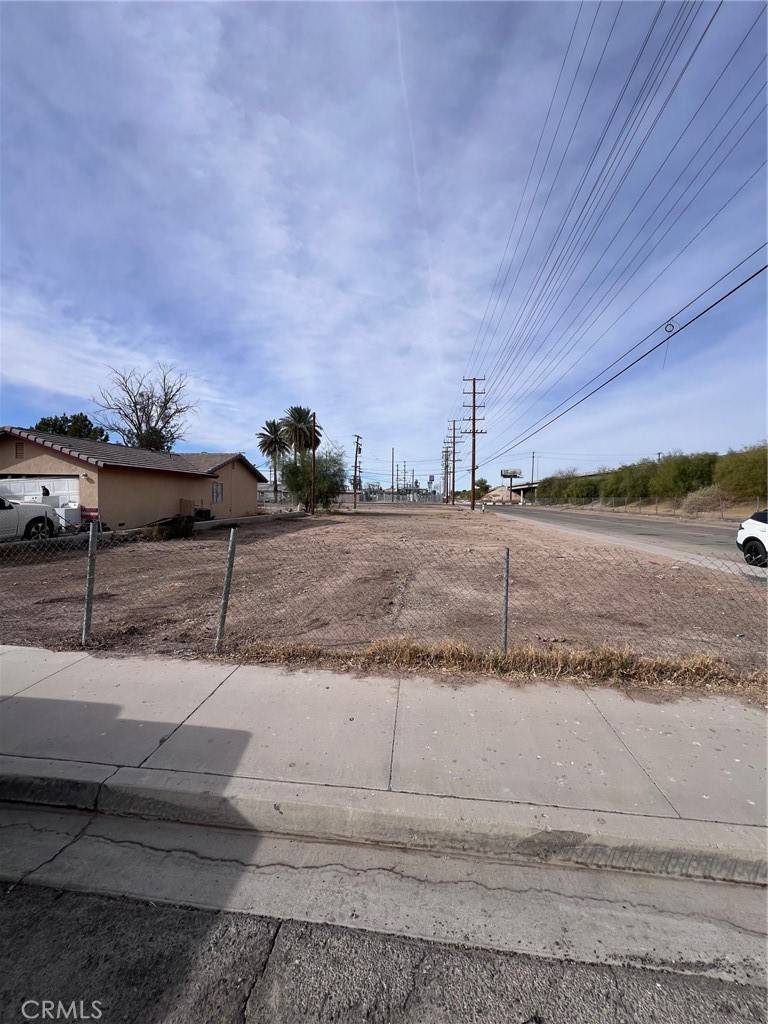 Blythe, CA 92225,301 S Spring ST