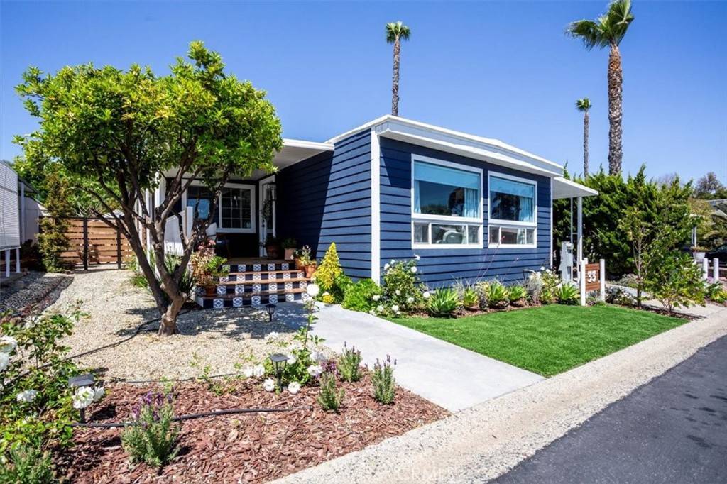 Fallbrook, CA 92028,1120 E, Mission Rd. #33