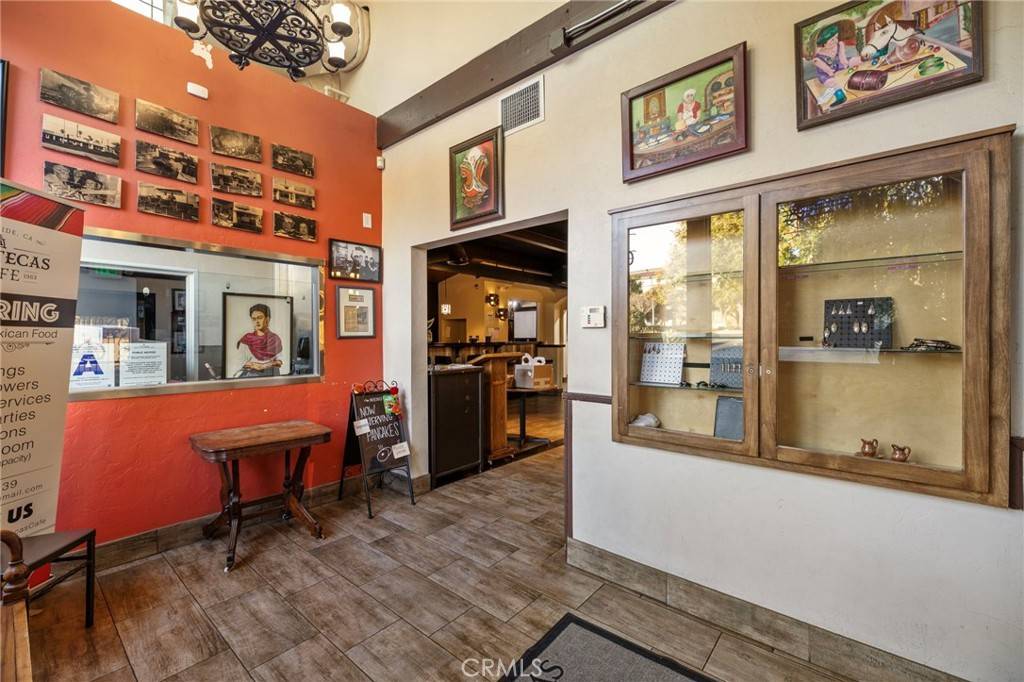 Riverside, CA 92507,3767 Iowa AVE