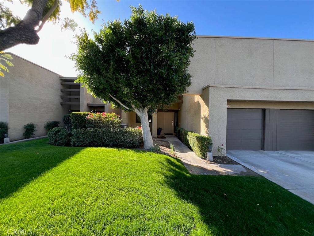 Palm Springs, CA 92262,1137 Tiffany CIR S