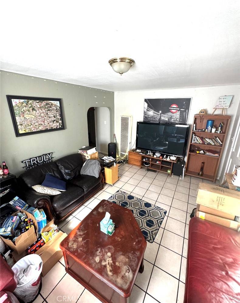 Fullerton, CA 92831,227 N Yale AVE