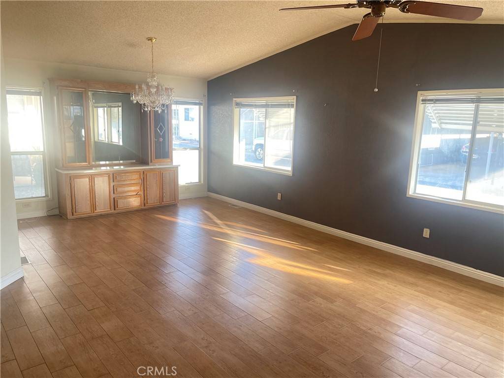 San Bernardino, CA 92410,1010 Terrace RD #72