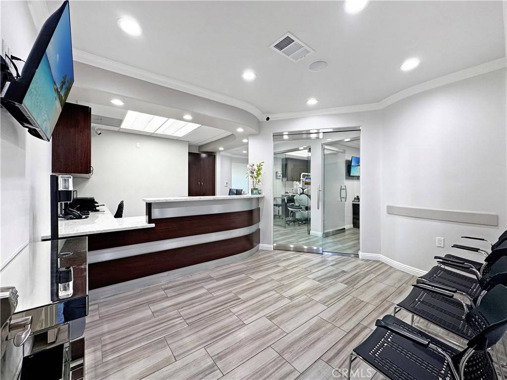 Corona, CA 92879,770 Magnolia AVE #1A