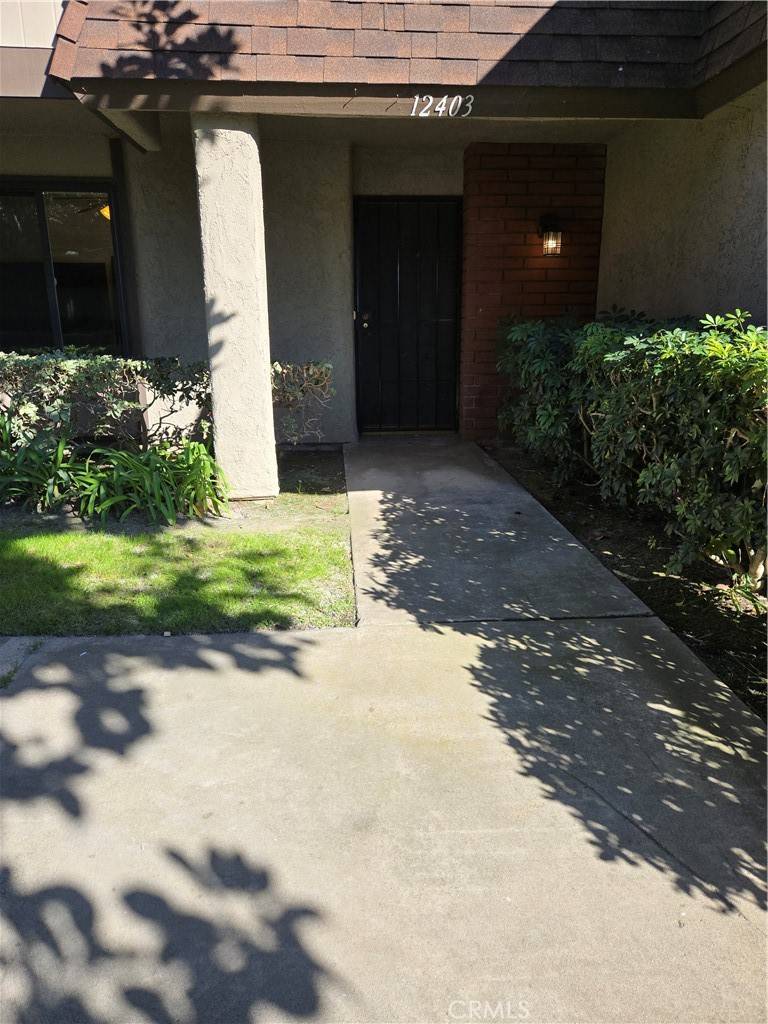Stanton, CA 90680,12403 Westcliff DR