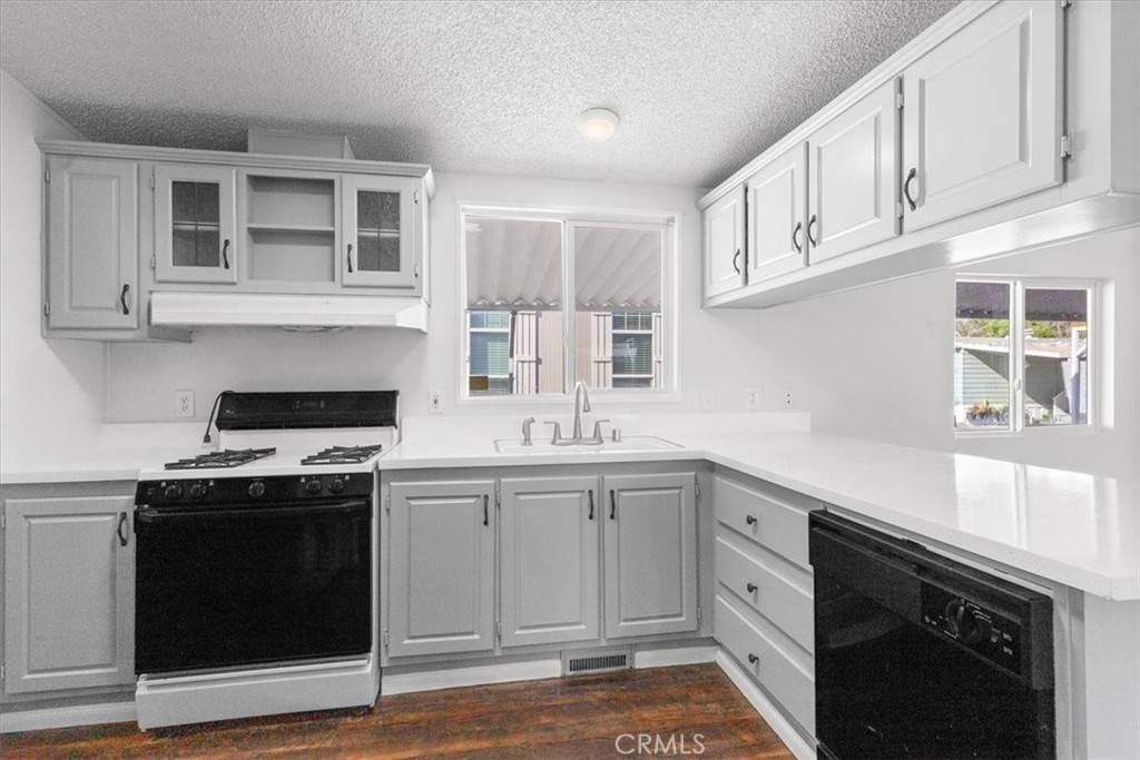 Cypress, CA 90630,9080 Bloomfield AVE #193