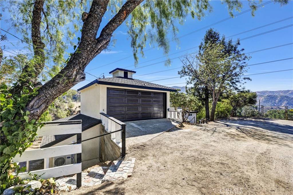Tujunga, CA 91042,9502 Inspiration WAY