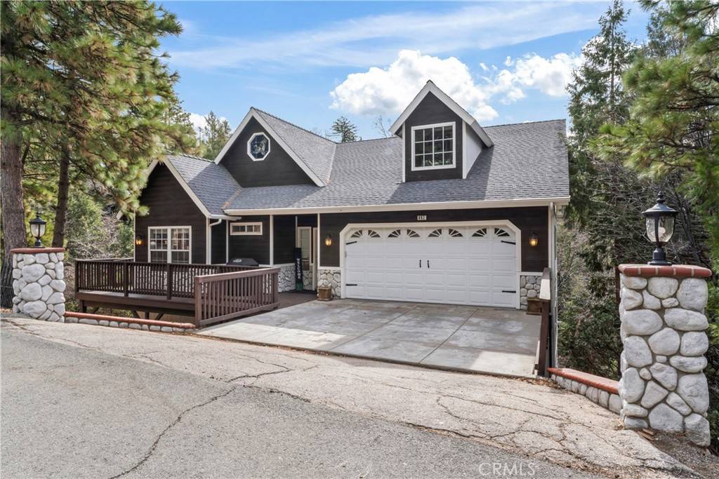 Lake Arrowhead, CA 92352,892 Breithorn DR