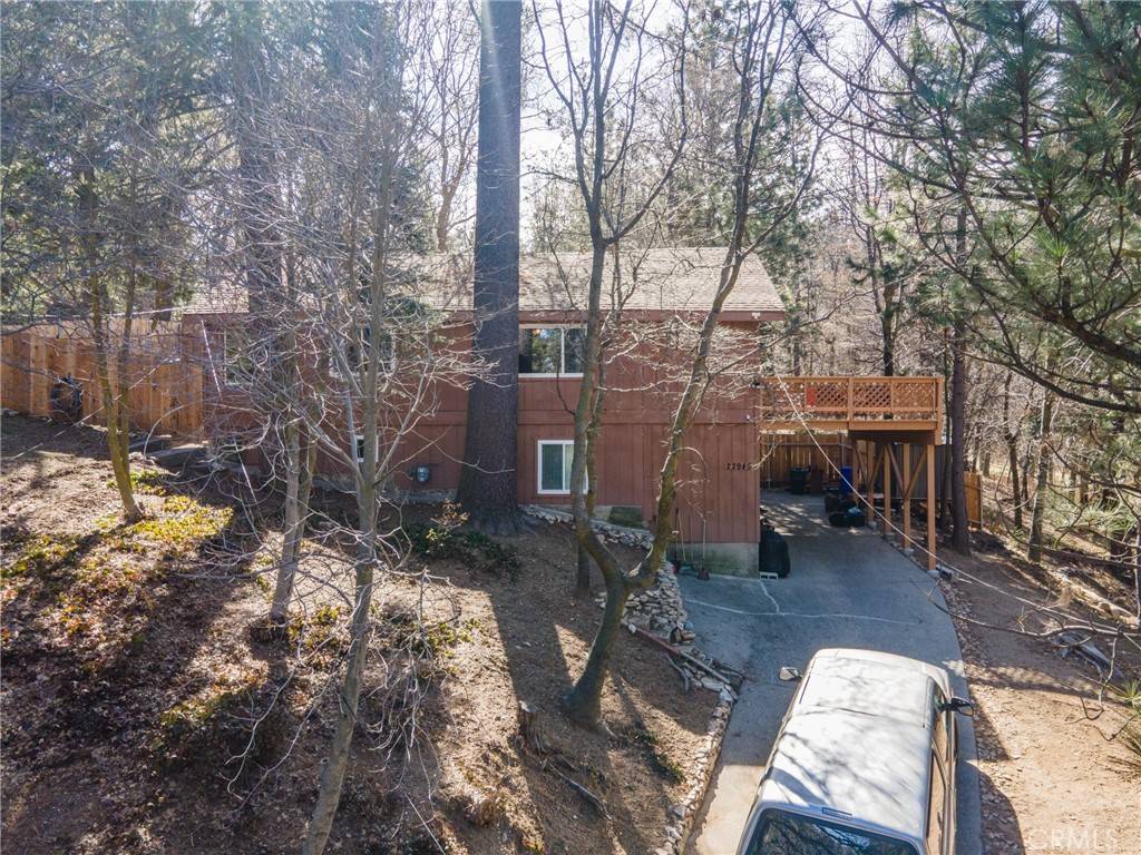 Crestline, CA 92325,22945 Redwood WAY