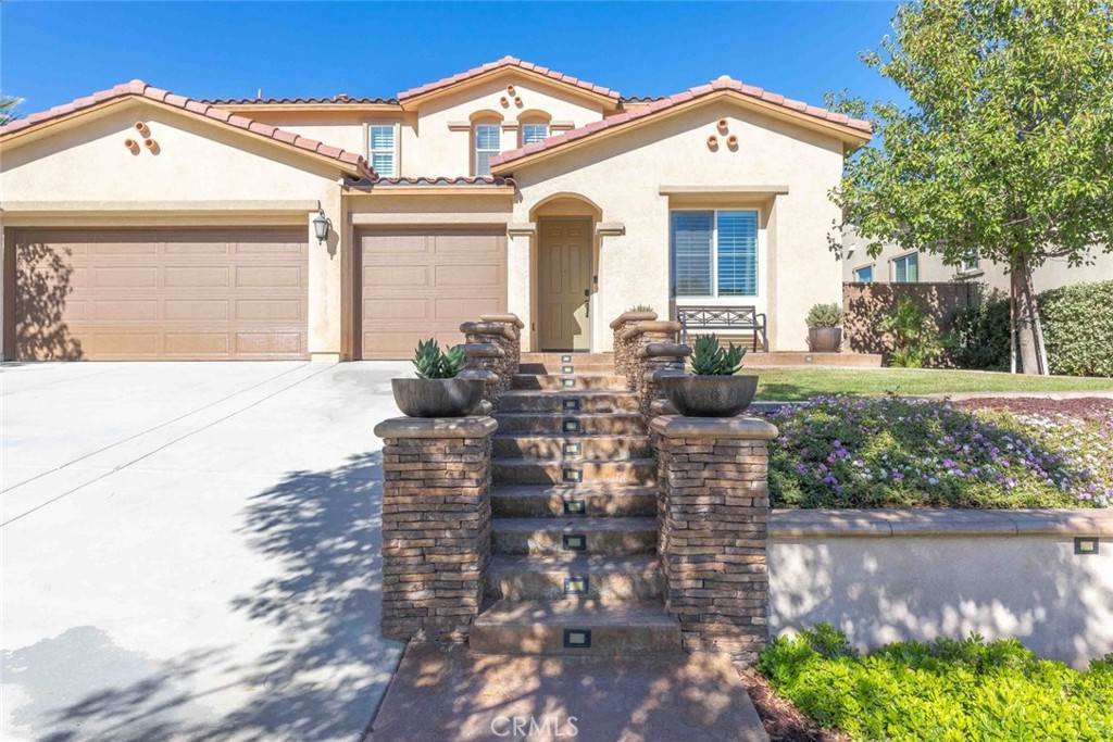 Corona, CA 92883,25499 Foxglove LN