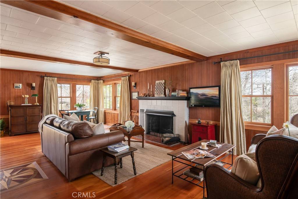 Lake Arrowhead, CA 92352,419 Hemlock DR