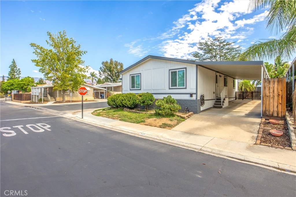 Redlands, CA 92374,1721 E Colton AVE #82