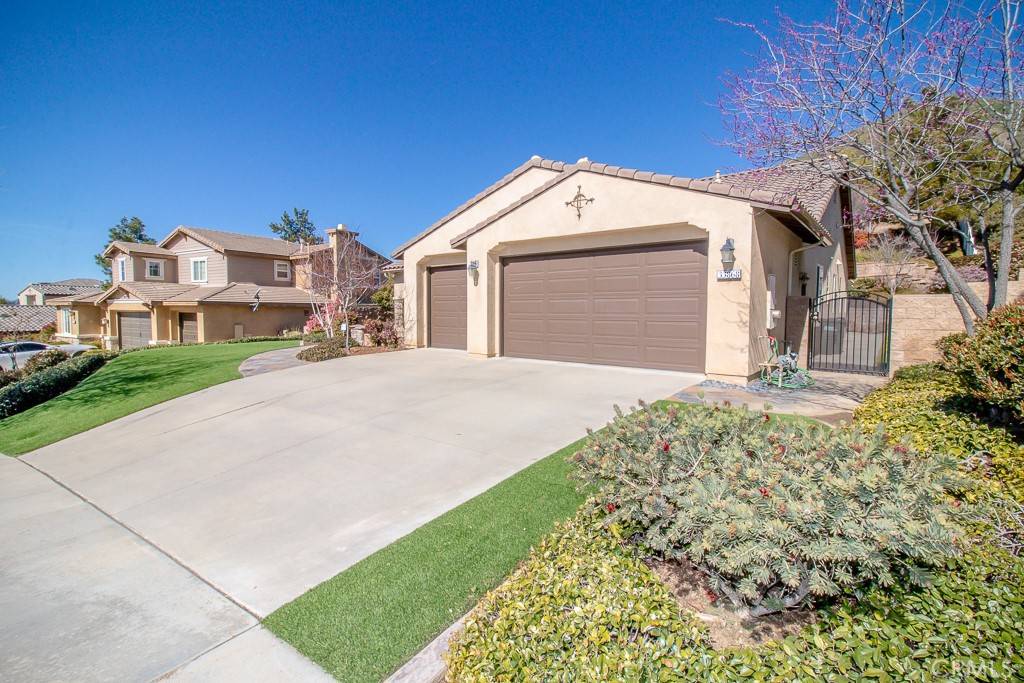Yucaipa, CA 92399,33868 Golden Crown WAY