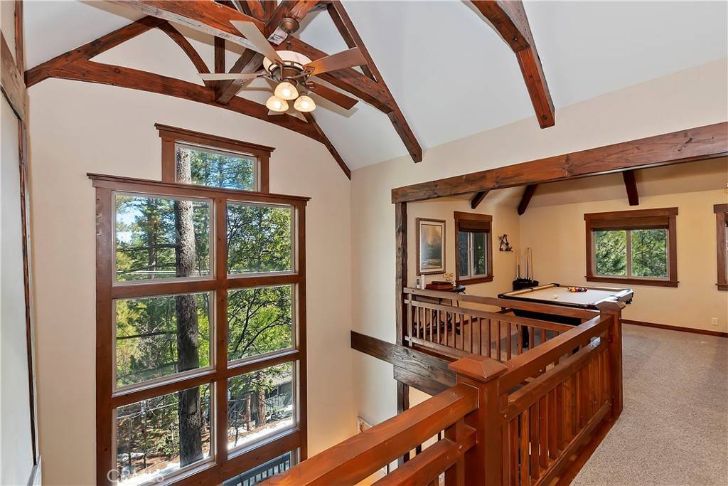 Lake Arrowhead, CA 92352,26668 Thunderbird DR