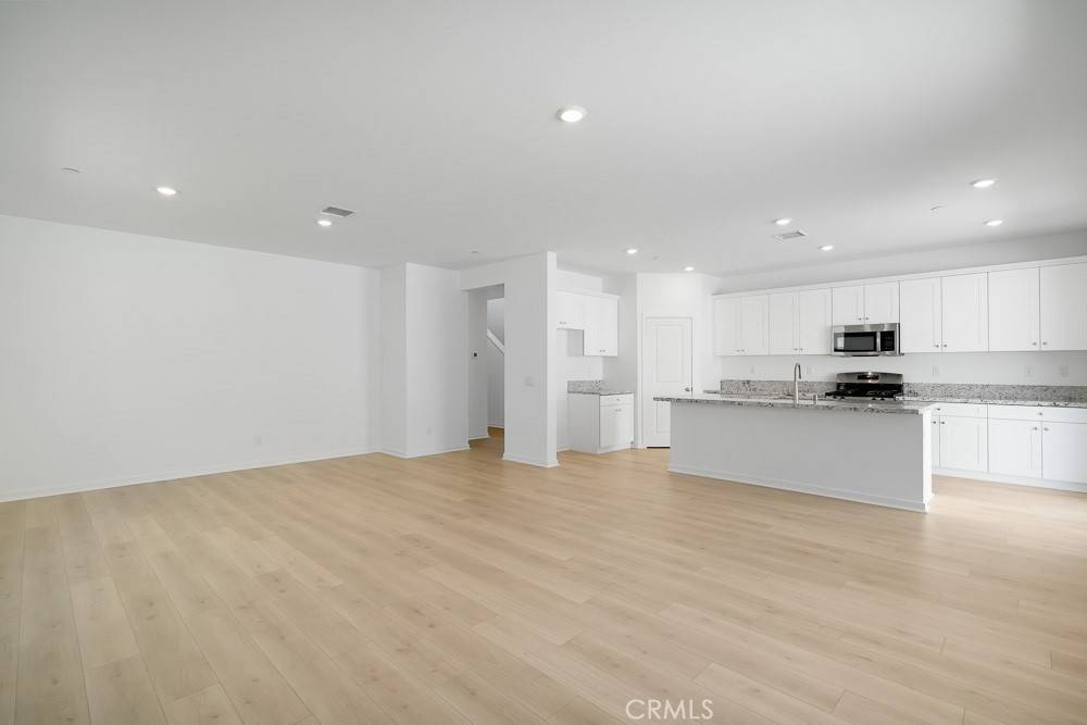 Winchester, CA 92596,32744 Crystal Cove CT