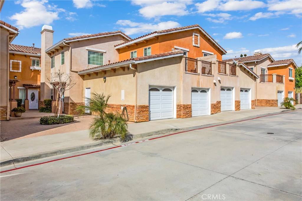 Redlands, CA 92374,1200 E Highland AVE #404