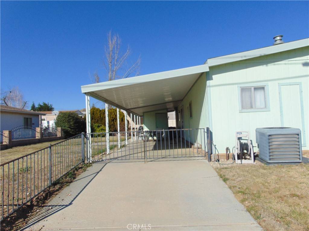 Calimesa, CA 92320,9699 Crestknoll DR