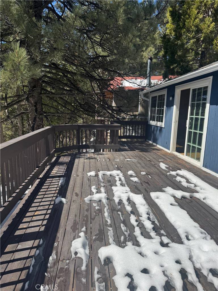 Running Springs, CA 92382,32395 Scandia DR