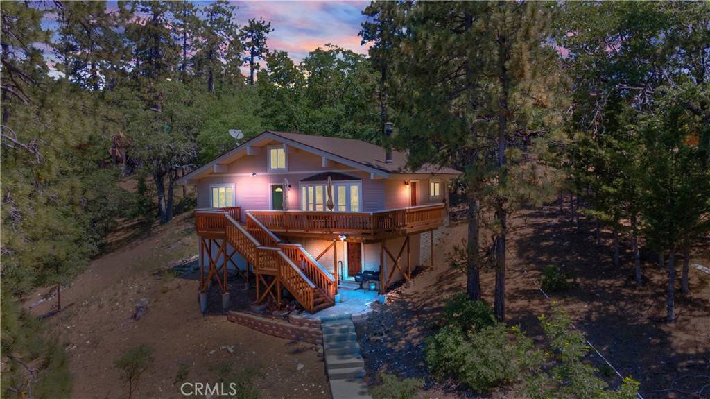 Fawnskin, CA 92333,39576 Oak Glen RD