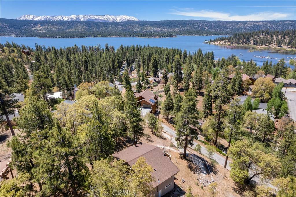 Fawnskin, CA 92333,39576 Oak Glen RD