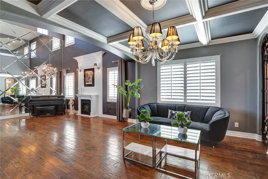 Corona, CA 92881,1610 Via Roma CIR