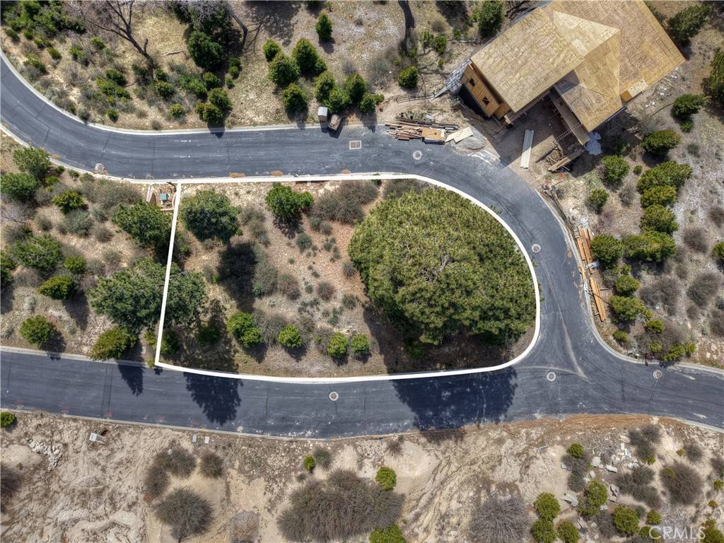 Lake Arrowhead, CA 92352,127 Mill Pond DR