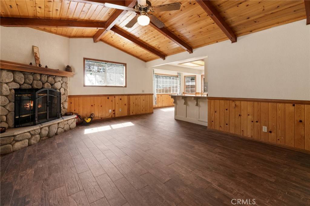 Sugarloaf, CA 92386,252 Riverside AVE