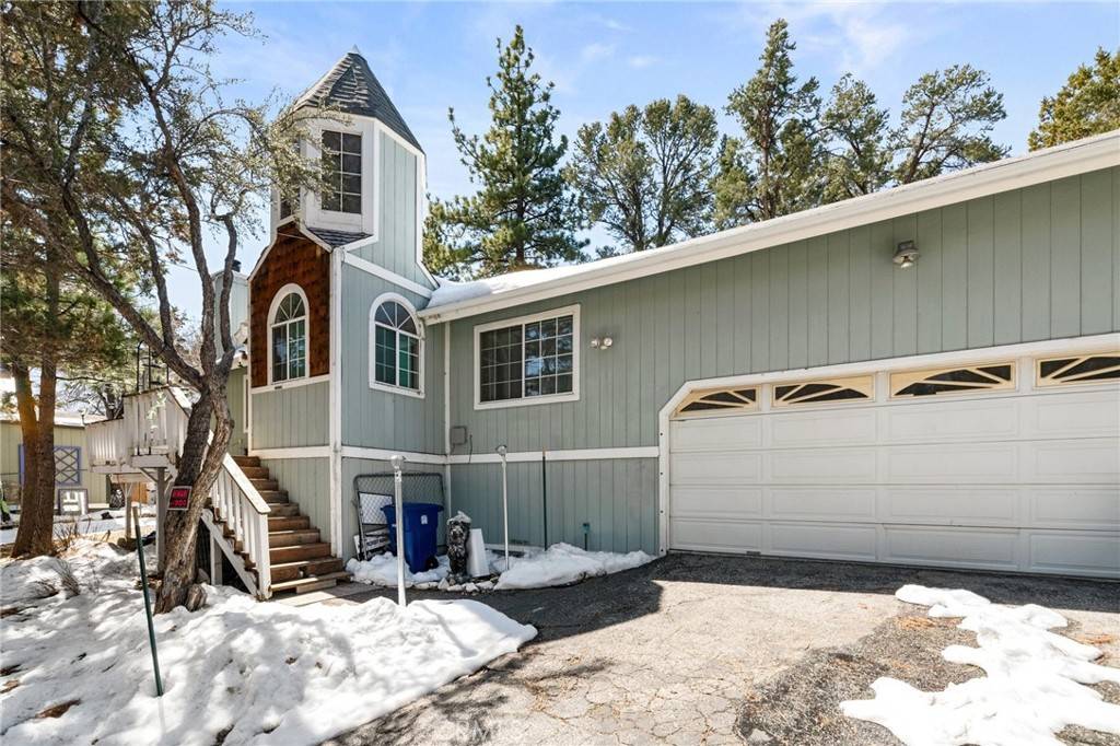 Sugarloaf, CA 92386,252 Riverside AVE
