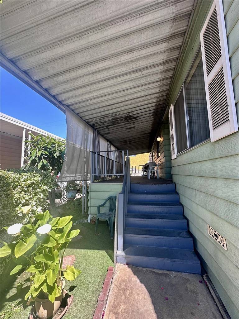 Fullerton, CA 92833,2514 W Orangethorpe AVE #7