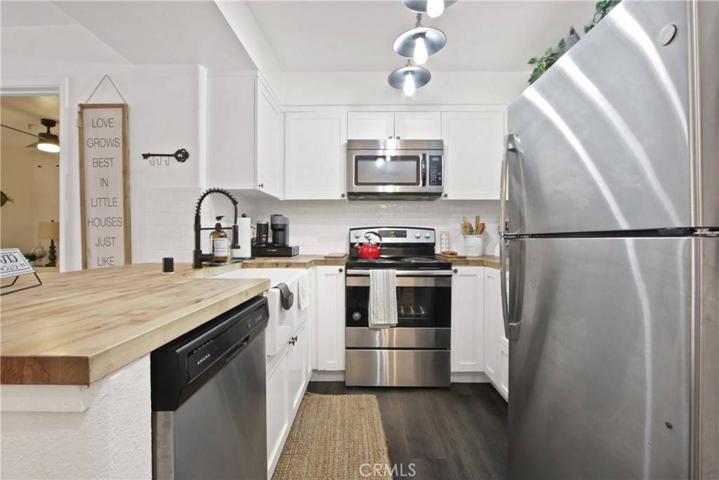 Downey, CA 90241,11410 Brookshire AVE #124