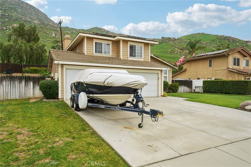 Grand Terrace, CA 92313,12815 Mike Todd LN