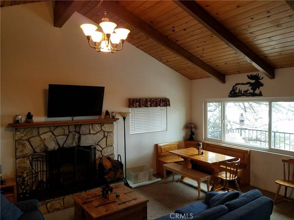 Running Springs, CA 92382,30748 Knoll View DR