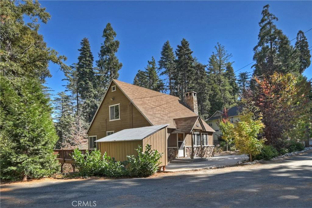 Lake Arrowhead, CA 92385,863 Oak RD