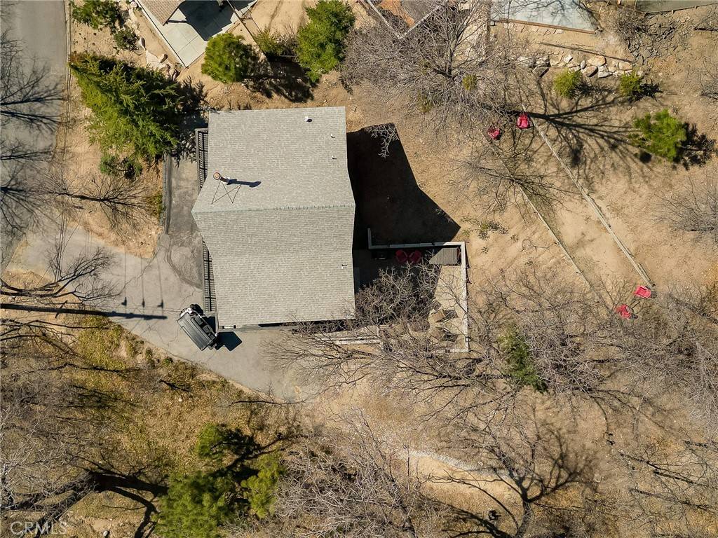 Lake Arrowhead, CA 92352,27994 W Shore RD