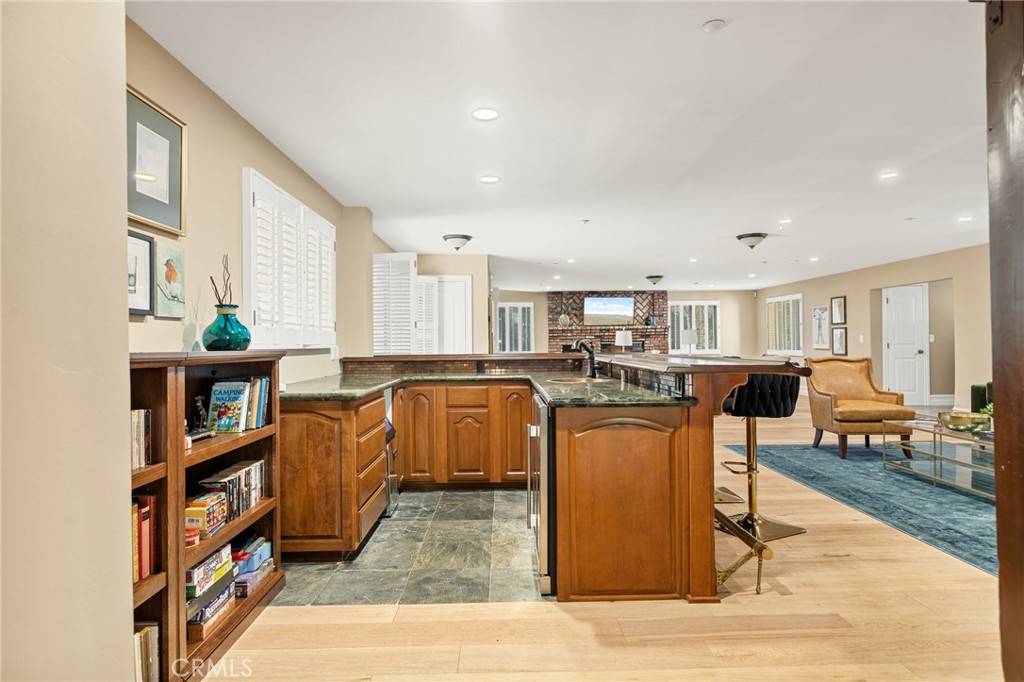 28525 Sycamore DR Lake Arrowhead, CA 92385