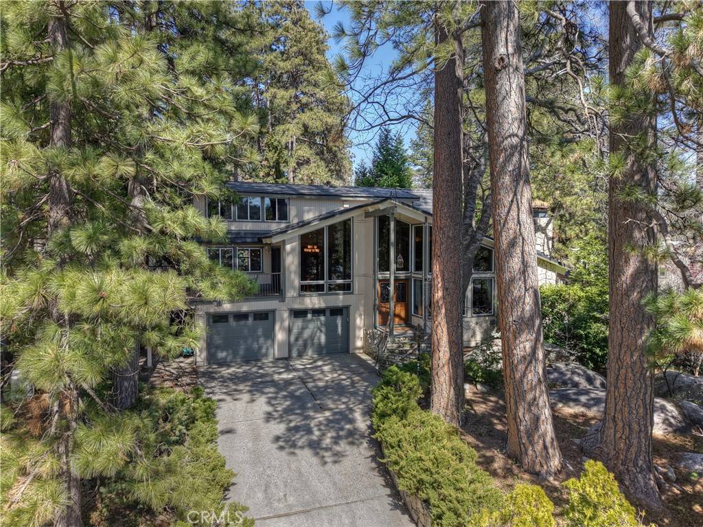 Lake Arrowhead, CA 92352,28018 Peninsula