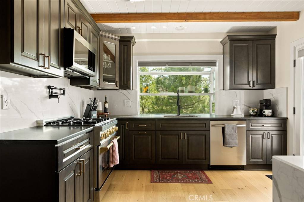 Lake Arrowhead, CA 92352,27684 St Bernard LN