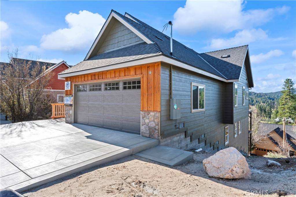 Lake Arrowhead, CA 92352,26701 Merced LN