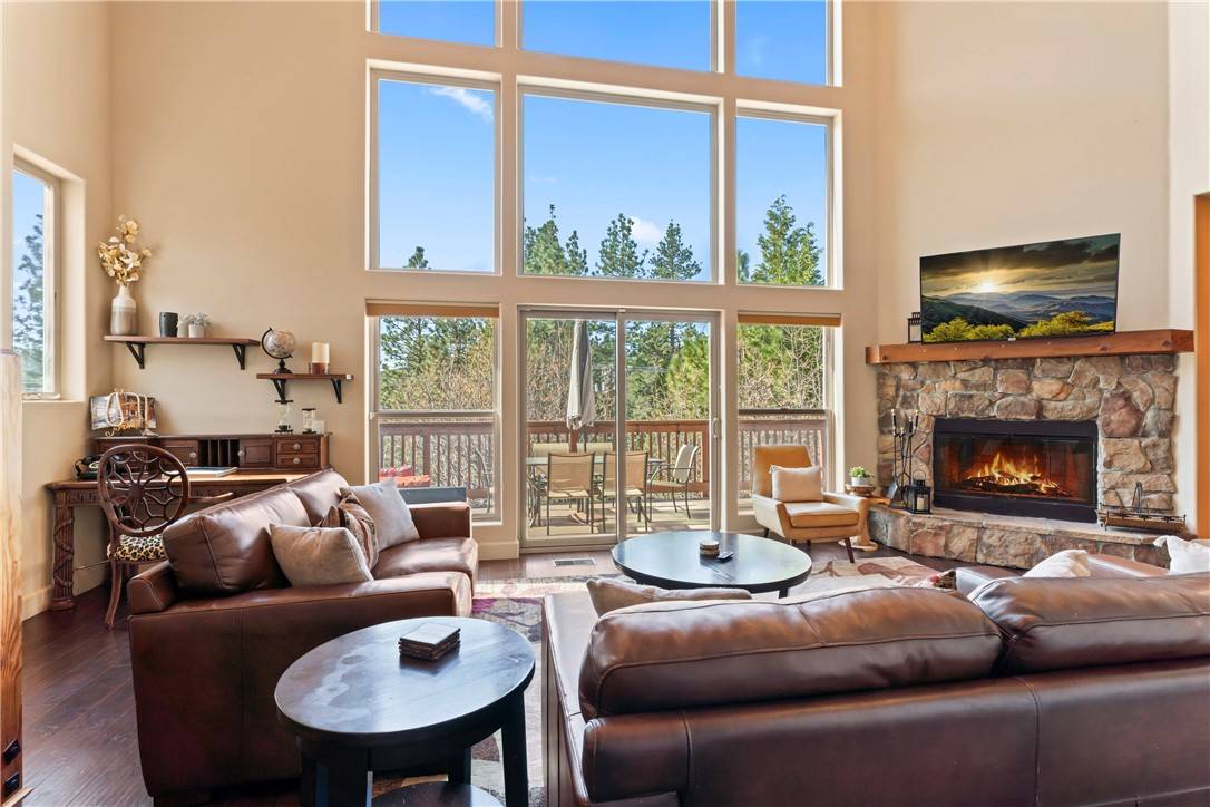 Lake Arrowhead, CA 92352,756 Brentwood DR