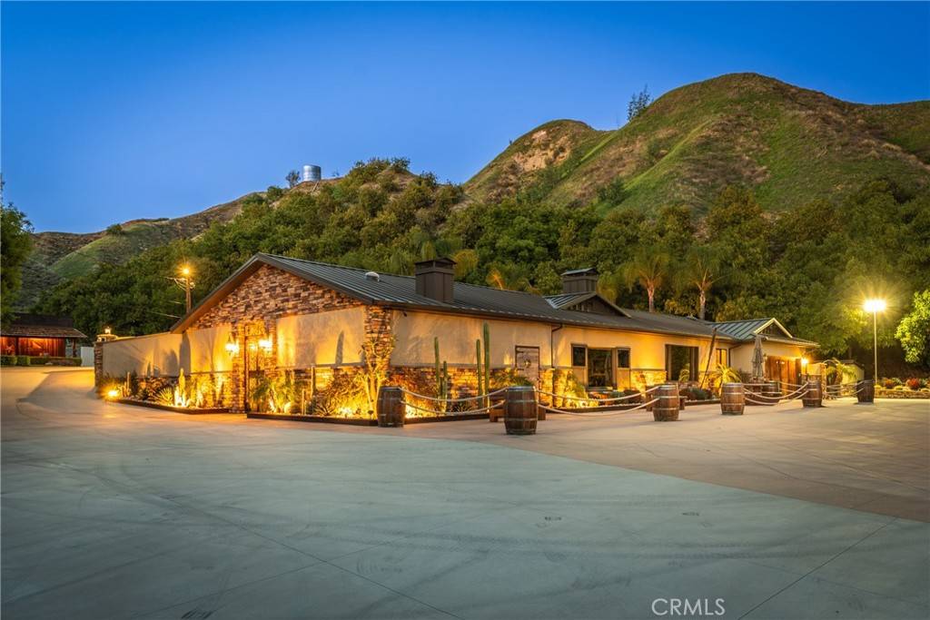 Redlands, CA 92373,30452 Live Oak Canyon RD