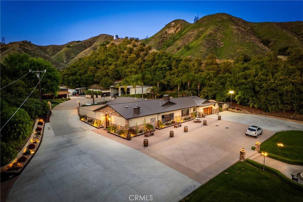Redlands, CA 92373,30452 Live Oak Canyon RD