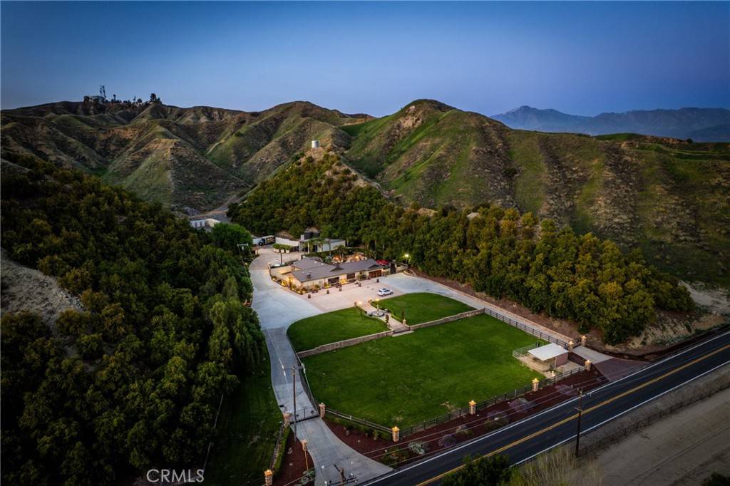 Redlands, CA 92373,30452 Live Oak Canyon RD