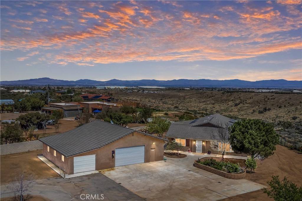 Oak Hills, CA 92344,7045 Oak Hill RD