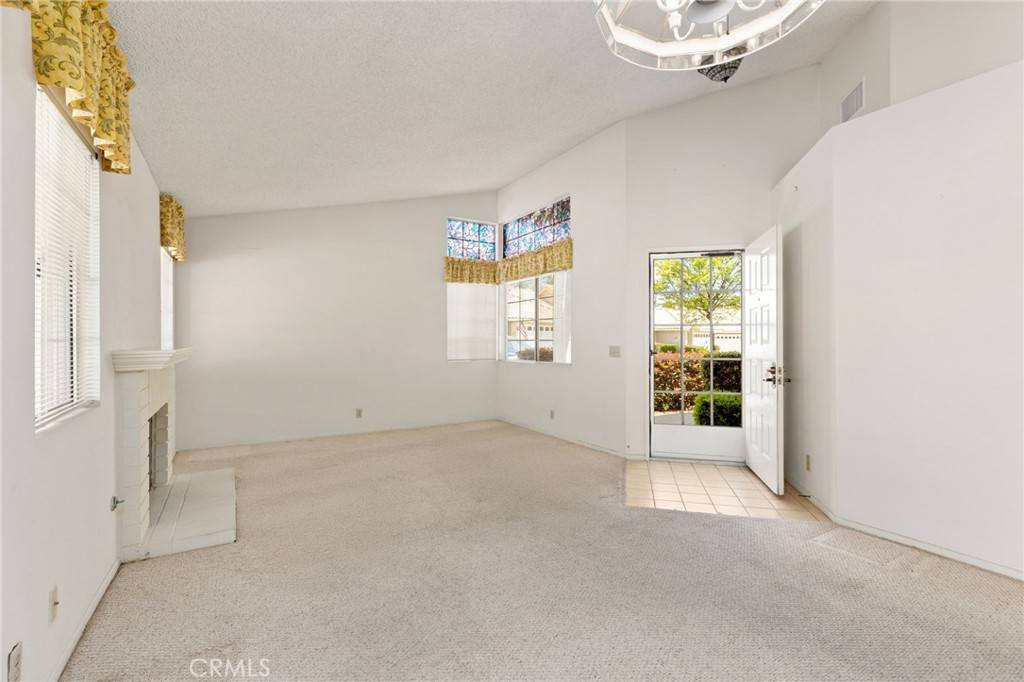 Banning, CA 92220,819 Miller RD