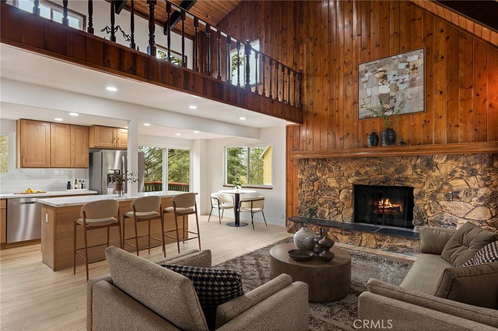 Lake Arrowhead, CA 92352,1076 Grass Valley RD