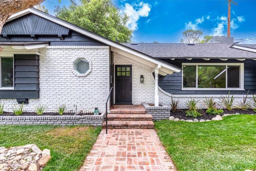 La Crescenta, CA 91214,2907 Oakendale PL