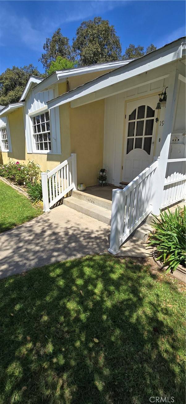 Santa Ana, CA 92706,1922 Meriday LN